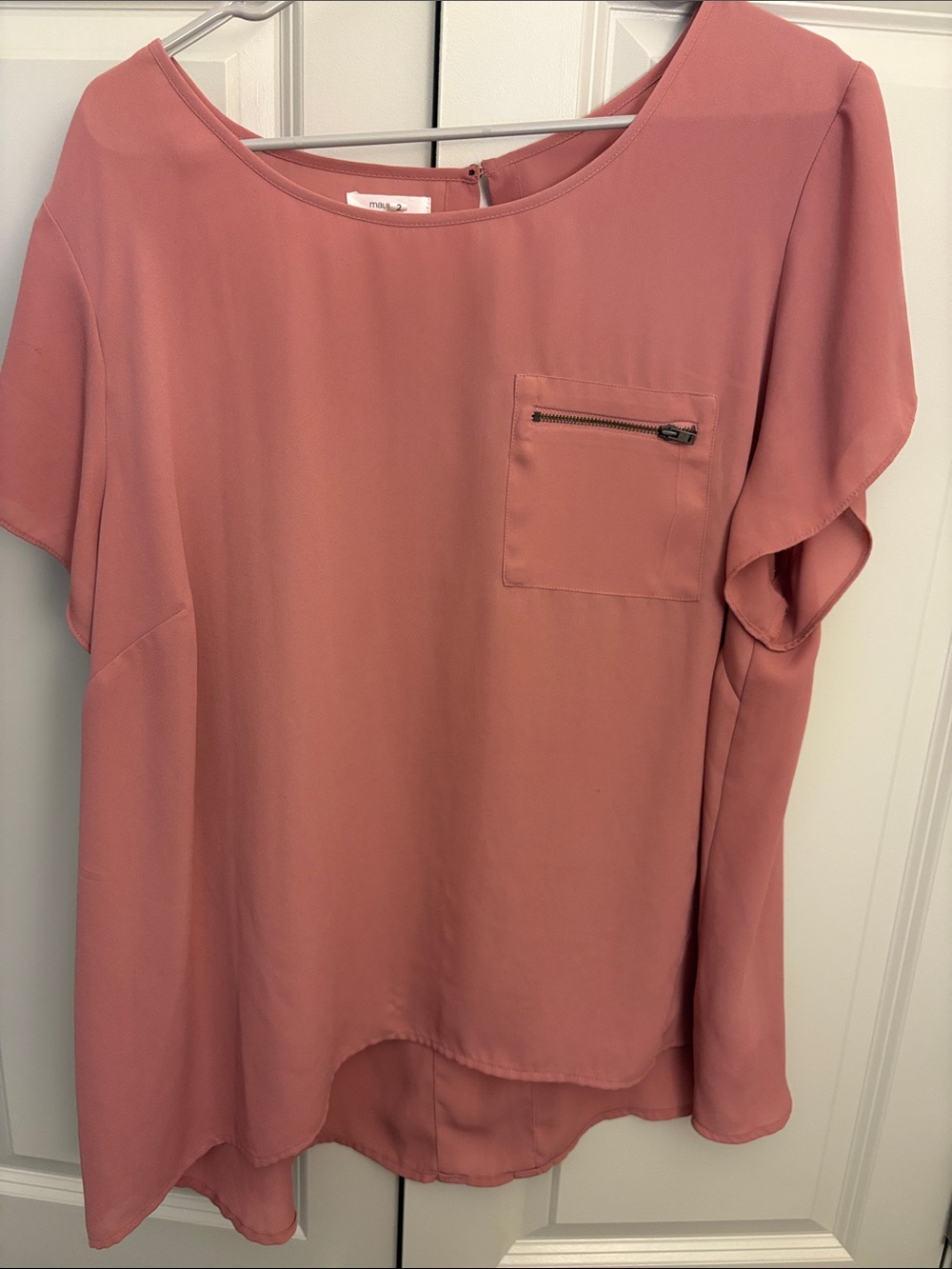 Maurices Rose Pink Short Sleeve Blouse with Zip Pocket